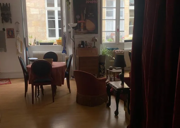 T2 Cosy Quartier Saint-michel *